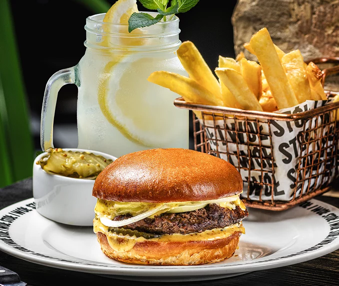 Burger w zestawie za 35zł